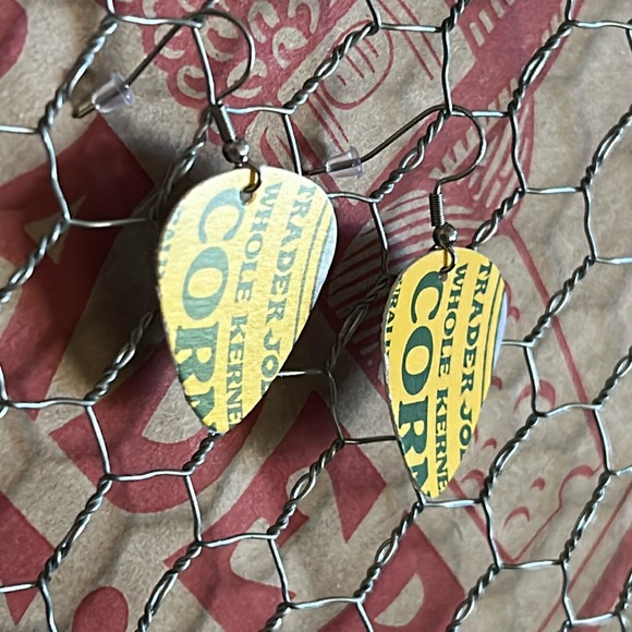 Trader Joe’s earrings guitar pic shaped corn - Picture 2 of 2
